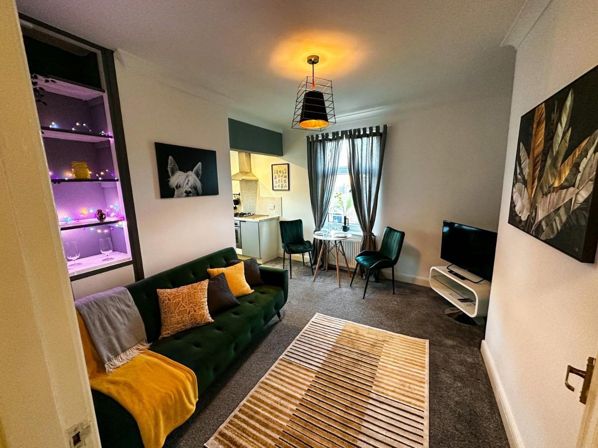 Entire Home/free Parking /racecourse